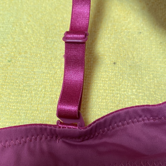 Bra - Picture 4 of 16